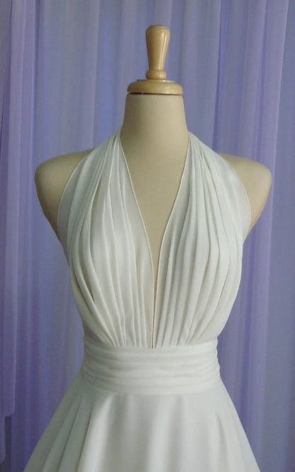 Wedding Dress Vintage Tea-Length Chiffon With Halter Neck and Bow