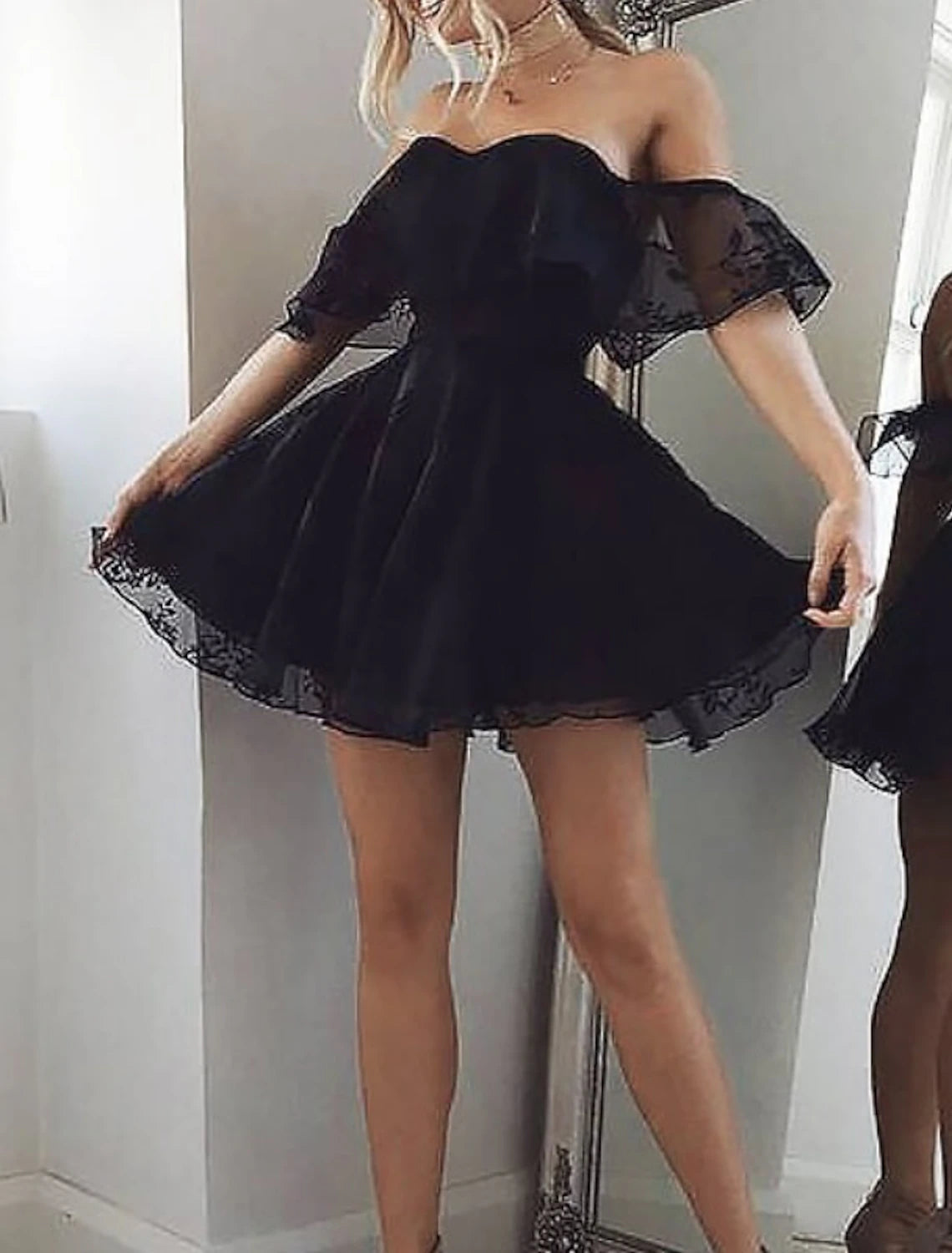 A-Line Homecoming Dresses Black Dress Holiday Graduation Short / Mini Sleeveless Off Shoulder Lace with Appliques