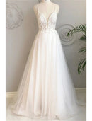 Beach Wedding Dresses A-Line Sweetheart Camisole Spaghetti Strap Court Train Lace Bridal Gowns With Buttons Appliques