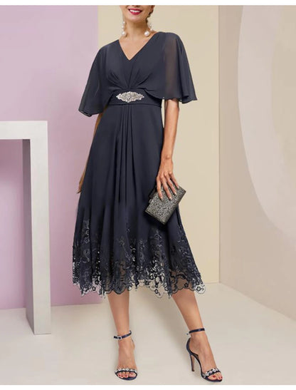 A-Line Mother of the Bride Dress Formal Wedding Guest Elegant V Neck Tea Length Chiffon Lace Half Sleeve with Appliques Crystal Brooch