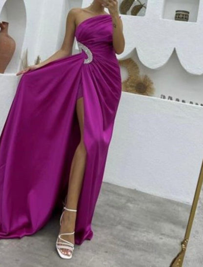 Mermaid / Trumpet Evening Gown Cut Out Dress Formal Wedding Guest Sweep / Brush Train Sleeveless One Shoulder Bridesmaid Dress Charmeuse with Rhinestone Ruched Slit