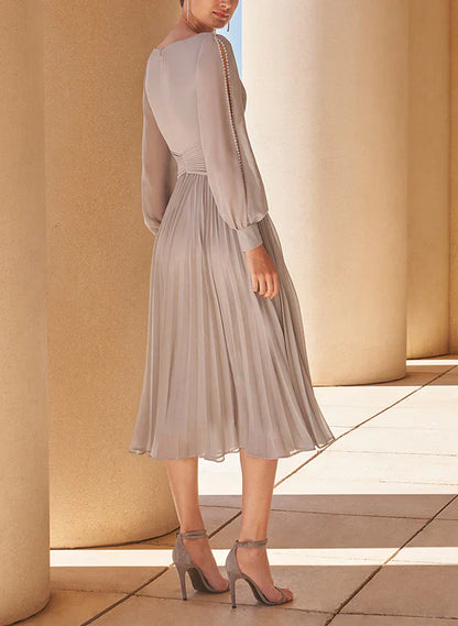 A-Line Mother Of The Bride Dresses V-Neck Long Sleeves Tea-Length Chiffon