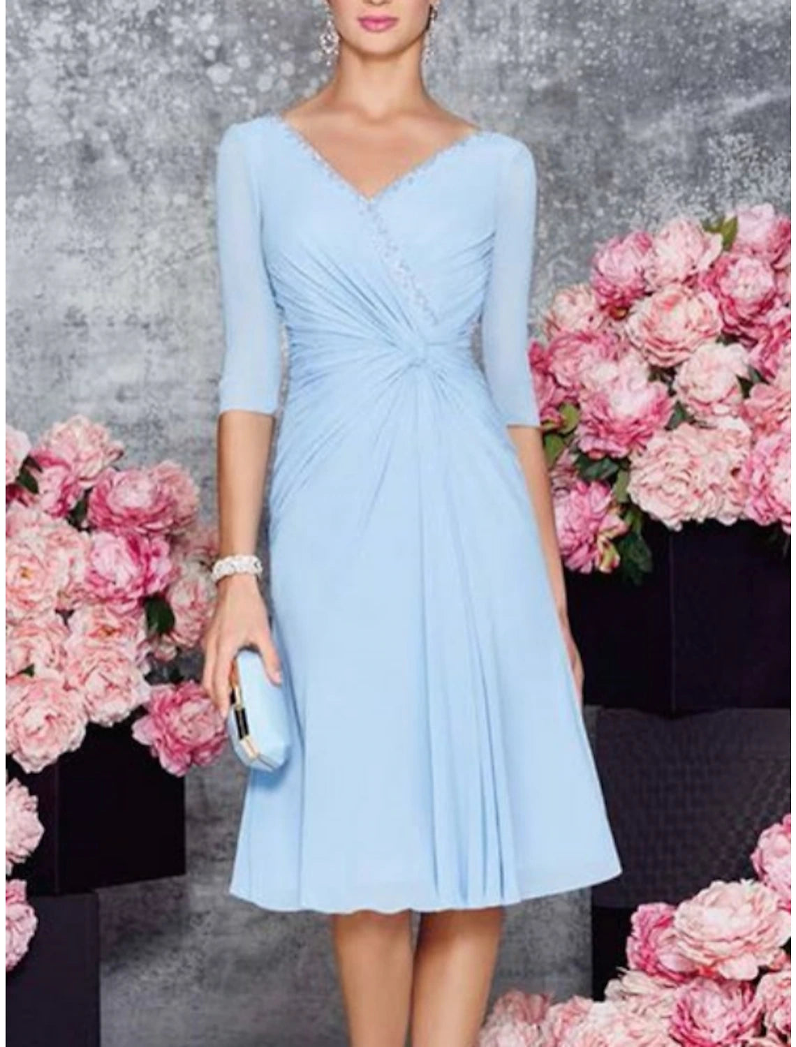 Wedding Guest Elegant Party Petite V Neck Knee Length Chiffon Lace Half Sleeve with Solid Color Mother of the Bride Dress&nbsp;