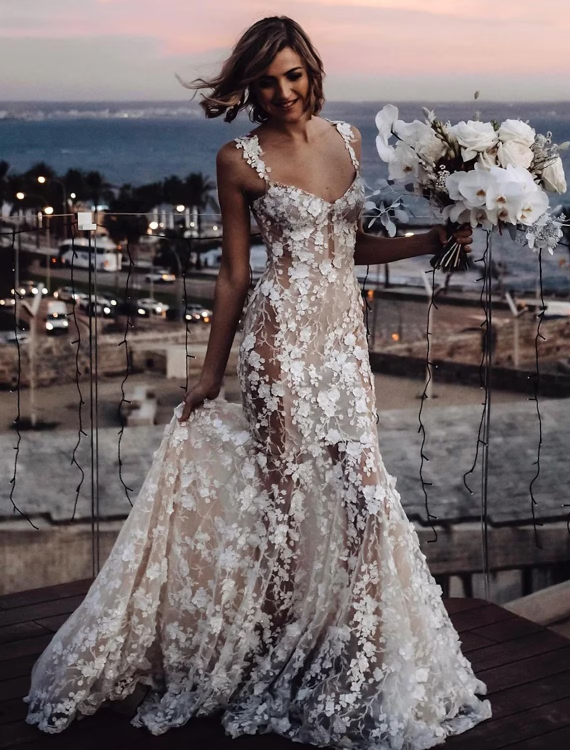 Beach Sexy Boho Wedding Dresses Court Train Sheath / Column Sleeveless V Neck Lace With Appliques