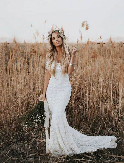 Beach Boho Wedding Dresses Mermaid / Trumpet Off Shoulder Cap Sleeve Chapel Train Lace Bridal Gowns With Appliques Solid Color