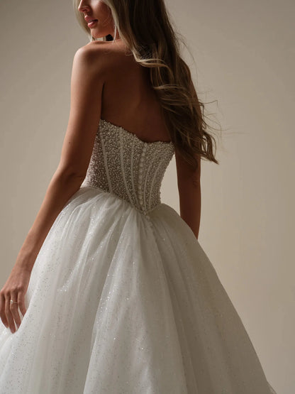 Wedding Dress Off-the-Shoulder Sleeveless Strapless Beaded Luxury Bridal Gown Formal Wear Dress