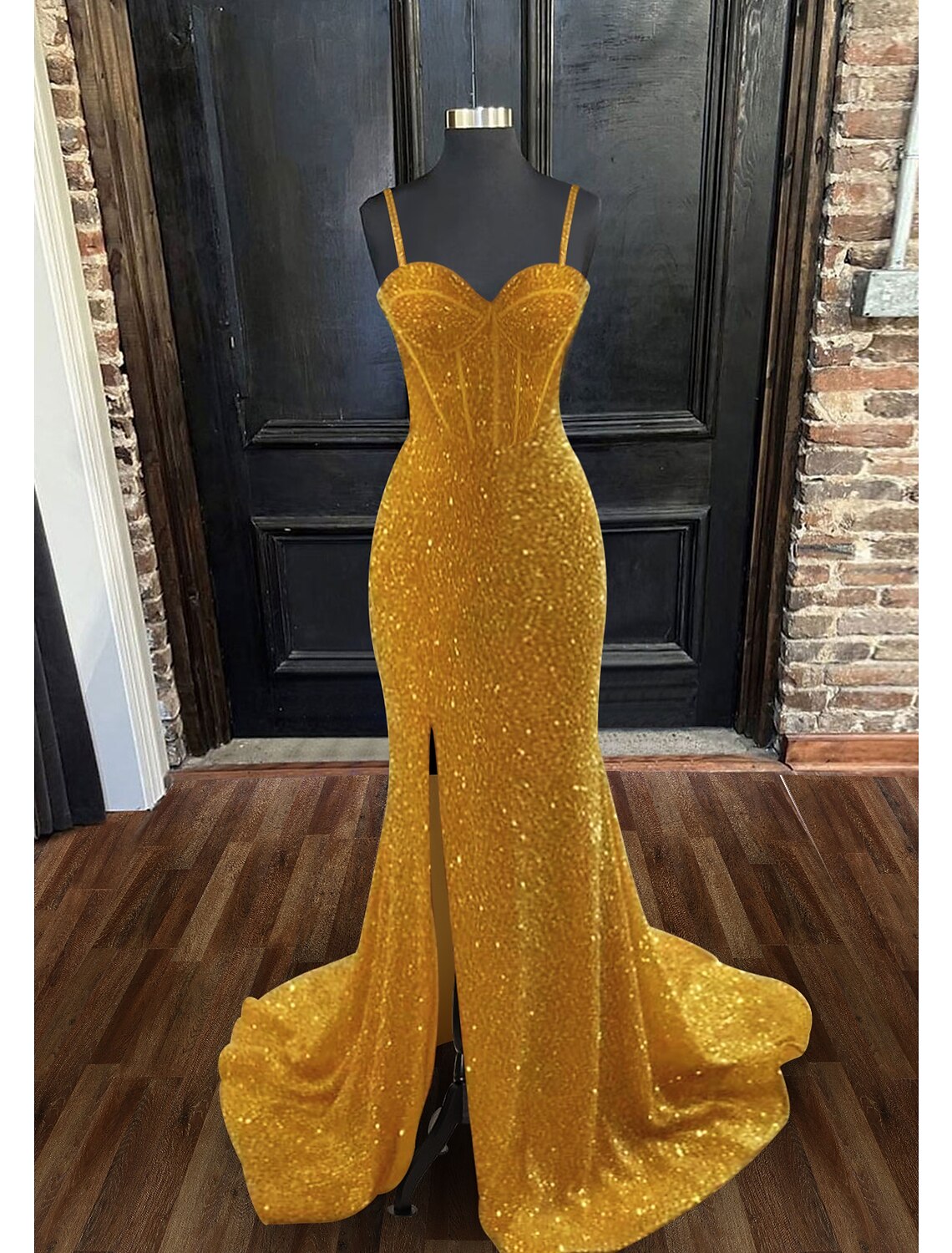 Mermaid / Trumpet Prom Dresses Sparkle & Shine Dress Formal Wedding Guest Sweep / Brush Train Sleeveless Sweetheart Sequined Backless with Sequin Slit