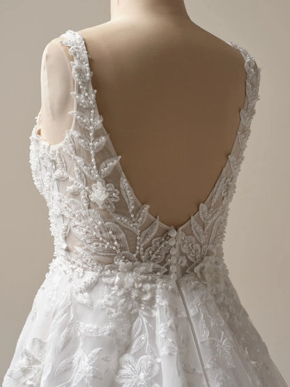 Wedding Dress A-Line V-Neck Sleeveless Tank Straps 3-D Flora Beaded Backless Bridal Gown Formal Wear Dress