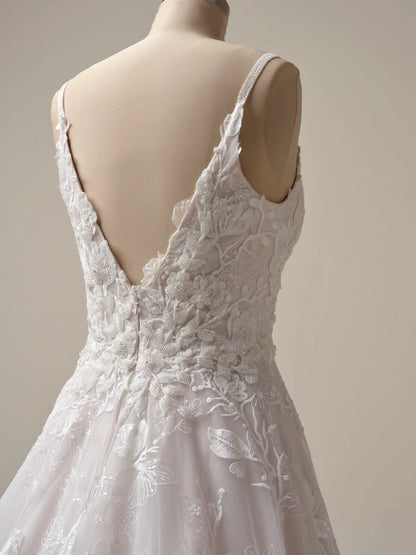 Wedding Dress A-Line V-Neck Sleeveless Spaghetti Straps Beaded Floral Lace Tulle Bridal Gown Formal Wear Dress