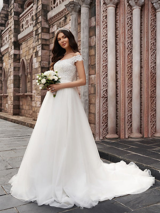 A-Line/Princess Applique Off-the-Shoulder Sleeveless Tulle Court Train Wedding Dresses