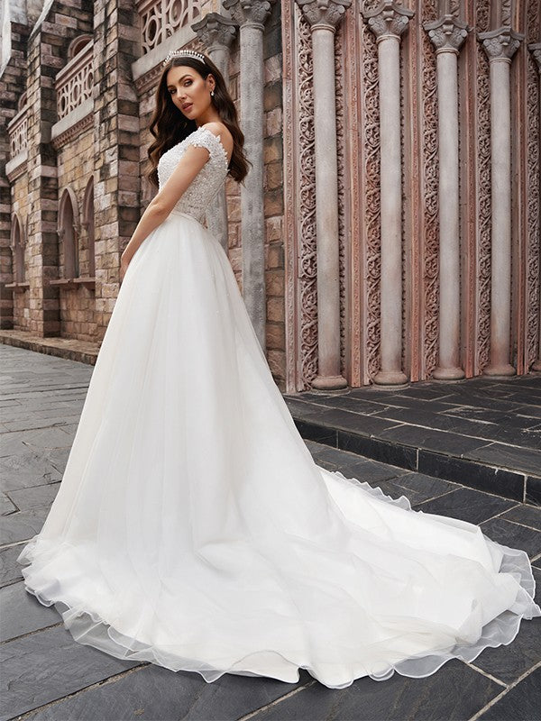 A-Line/Princess Applique Off-the-Shoulder Sleeveless Tulle Court Train Wedding Dresses