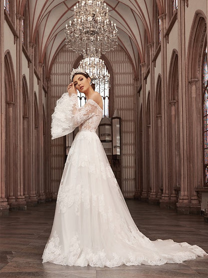 A-Line/Princess Off-the-Shoulder Tulle Long Sleeves Applique Sweep/Brush Train Wedding Dresses