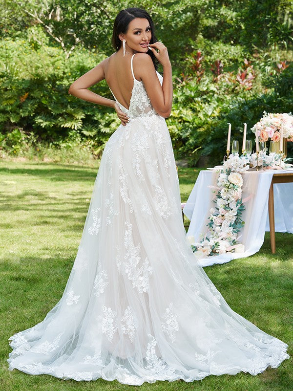 A-Line/Princess Lace Applique V-neck Sleeveless Sweep/Brush Train Wedding Dresses