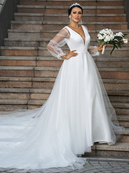 A-Line/Princess Tulle Ruffles V-neck Long Sleeves Court Train Wedding Dresses