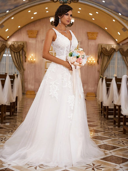 A-Line/Princess Lace Applique V-neck Sleeveless Sweep/Brush Train Wedding Dresses