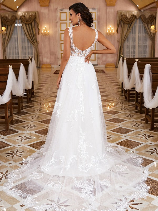 A-Line/Princess Lace Applique Scoop Sleeveless Sweep/Brush Train Wedding Dresses