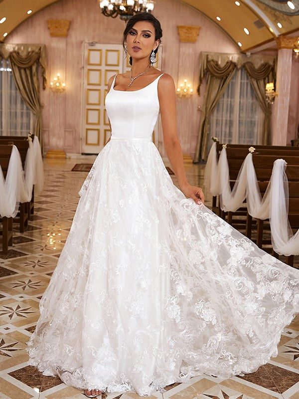 A-Line/Princess Lace Applique Spaghetti Straps Sleeveless Cathedral Train Wedding Dresses