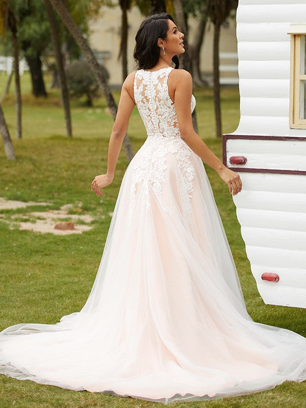 A-Line/Princess Tulle Lace V-neck Sleeveless Court Train Wedding Dresses