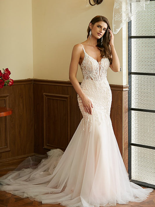 Trumpet/Mermaid Tulle Lace V-neck Sleeveless Cathedral Train Wedding Dresses