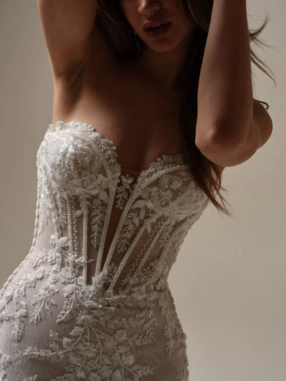 Wedding Dress Strapless Sweetheart Neckline Off-the-Shoulder Sleeveless Beaded Lace Applique Tulle Bridal Gown Formal Wear Dress