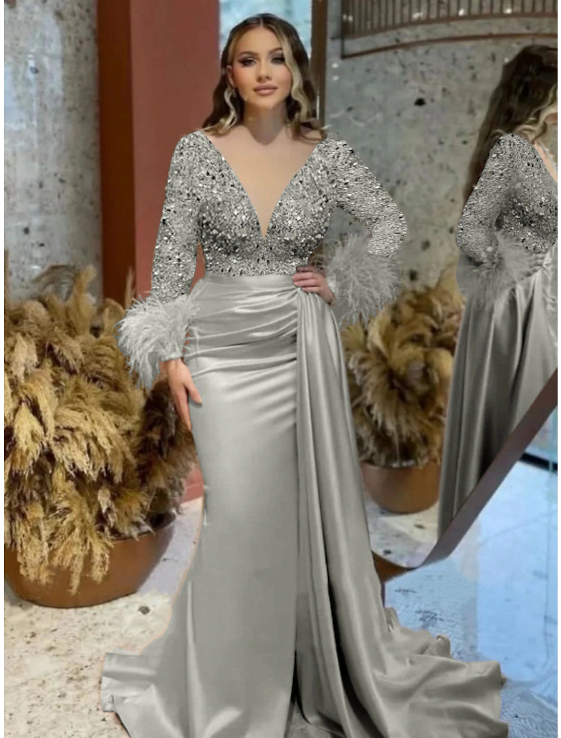 Mermaid / Trumpet Evening Gown Sparkle & Shine Dress Formal Wedding Court Train Long Sleeve V Neck Satin with Feather Glitter Ruched