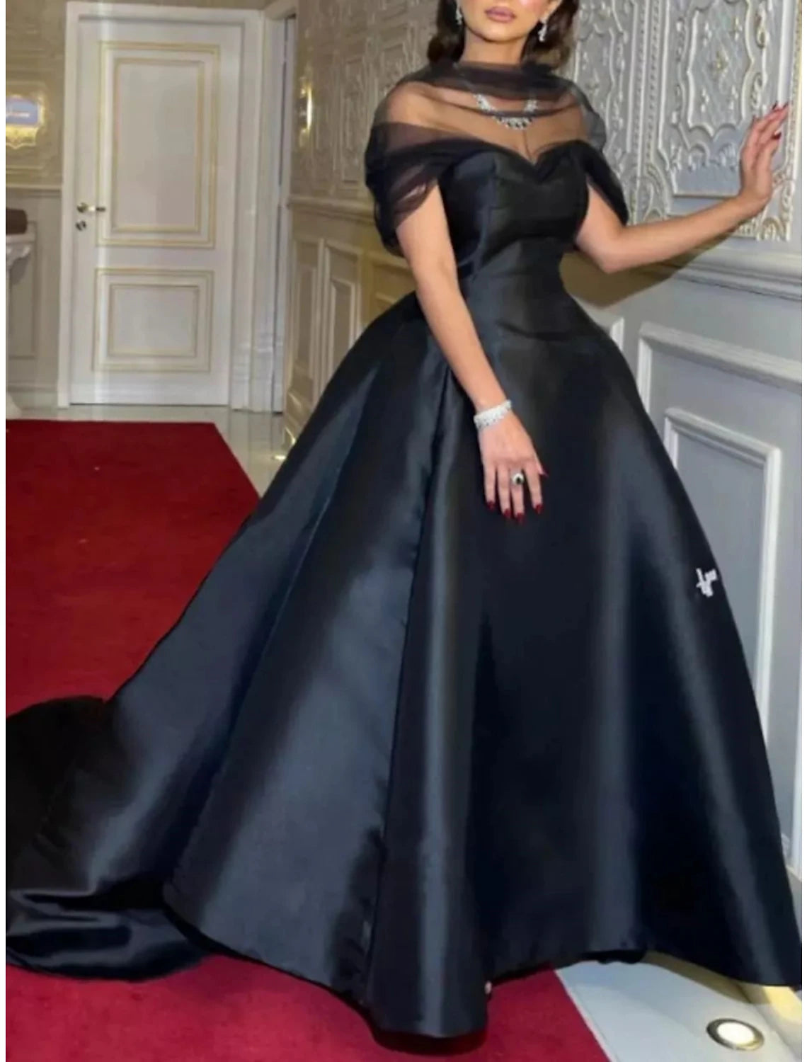 A-Line Evening Gown Elegant Dress Black Dress Formal Court Train Short Sleeve Illusion Neck Satin with Pleats