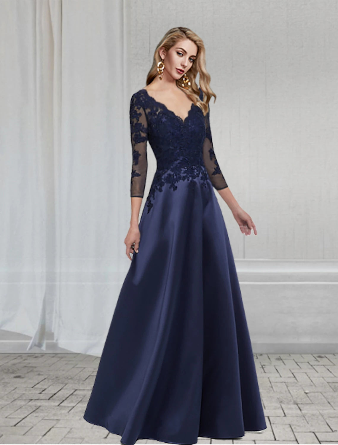 A-Line Party Dress Elegant Wedding Guest Formal Evening Dress V Neck 3/4 Length Sleeve Floor Length Chiffon with Appliques