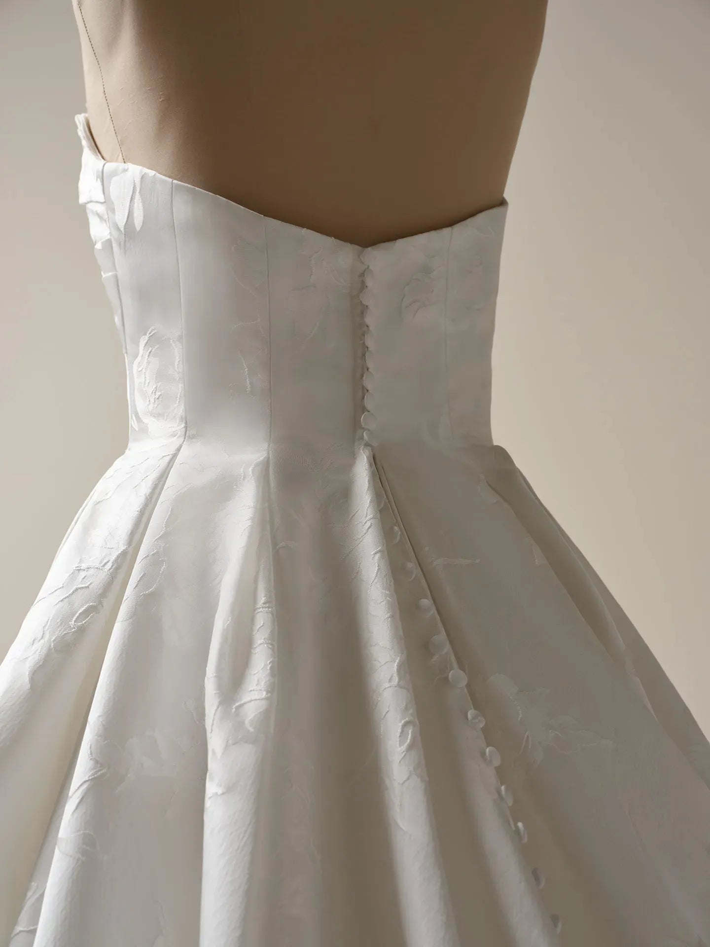 Wedding Dress A-Line Off-the-Shoulder Sweetheart Sleeveless Jacquard Bridal Gown Formal Wear Dresses
