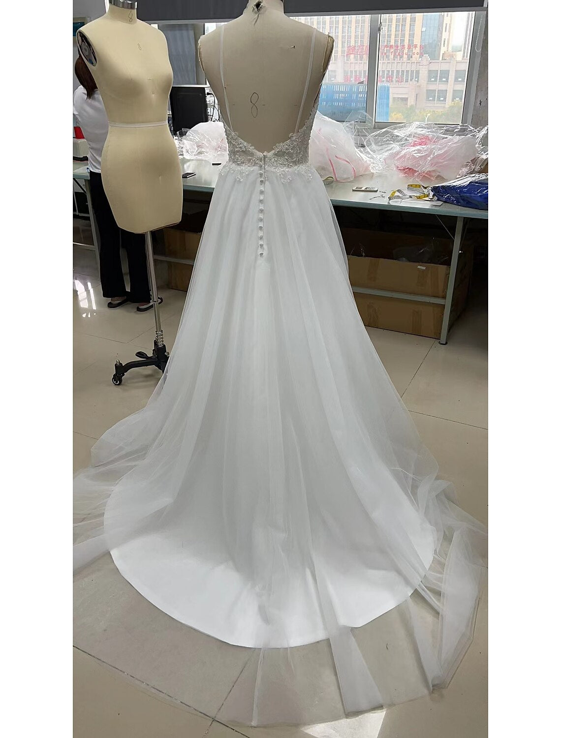 A-Line Evening Gown Minimalist Dress Engagement Wedding Party Sweep / Brush Train Sleeveless V Neck Tulle with Beading Appliques Shouder Flower