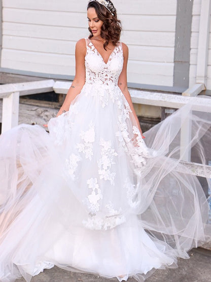 A-Line/Princess Tulle Sleeveless Applique V-neck Sweep/Brush Train Wedding Dresses