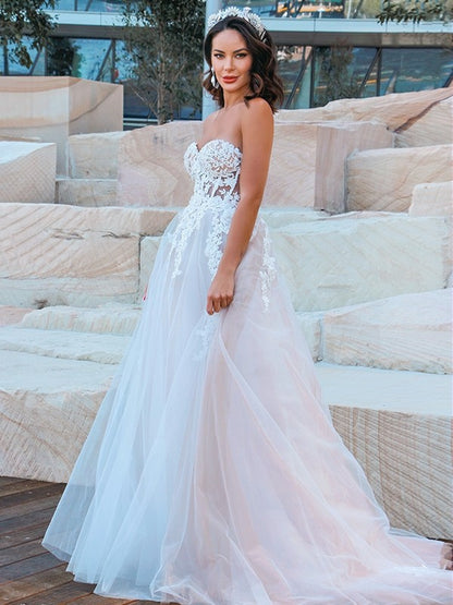 A-Line/Princess Sweetheart Tulle Applique Sleeveless Sweep/Brush Train Wedding Dresses