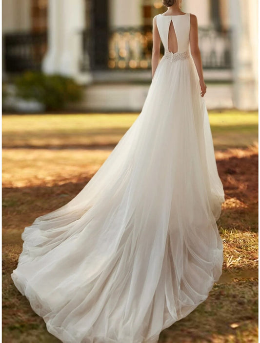 Hall Formal Wedding Dresses Sheath / Column Scoop Neck Sleeveless Court Train Lace Bridal Gowns With Pleats