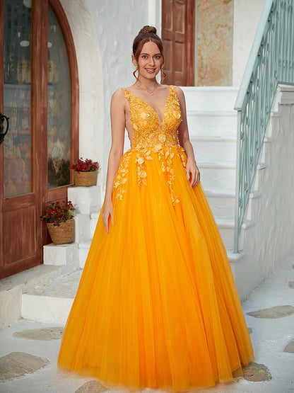 A-Line/Princess Tulle Applique V-neck Sleeveless Floor-Length Dresses