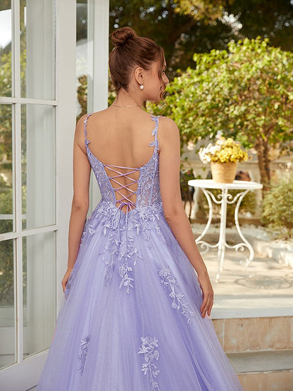 A-Line/Princess Tulle Applique Straps Sleeveless Court Train Dresses