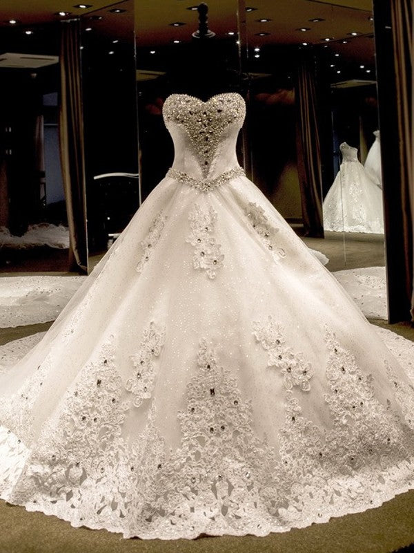 Ball Gown Sleeveless Sweetheart Cathedral Train Applique Sequin Tulle Wedding Dresses