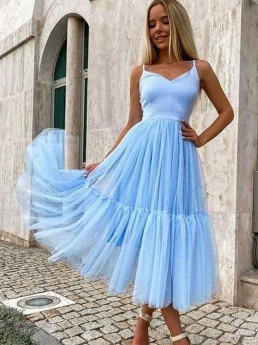 A-Line/Princess Tulle Ruffles V-neck Sleeveless Tea-Length Dresses