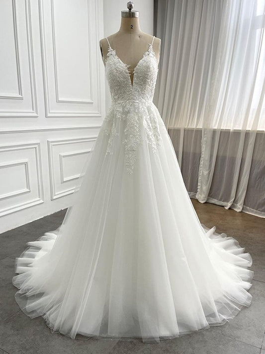 A-Line/Princess Tulle Applique V-neck Sleeveless Chapel Train Wedding Dresses