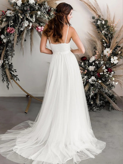 A-Line/Princess Tulle Lace V-neck Sleeveless Sweep/Brush Train Wedding Dresses