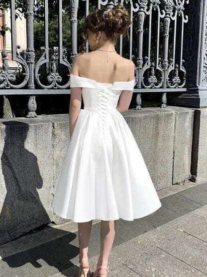 A-Line/Princess Satin Ruched Off-the-Shoulder Sleeveless Knee-Length Wedding Dresses