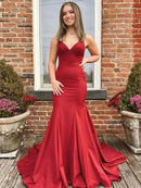 Trumpet/Mermaid Charmeuse V-neck Sleeveless Court Train Dresses