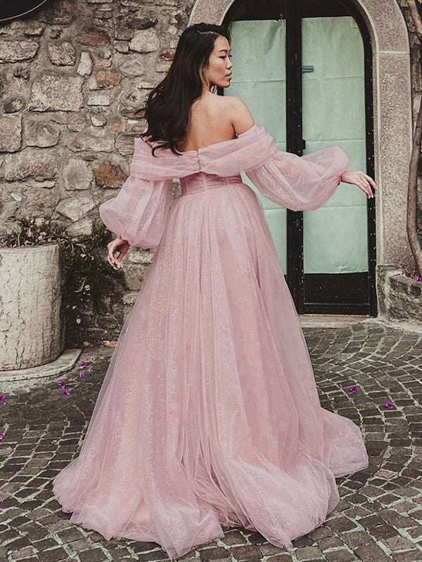 A-Line/Princess Tulle Ruched Off-the-Shoulder Long Sleeves Sweep/Brush Train Dresses