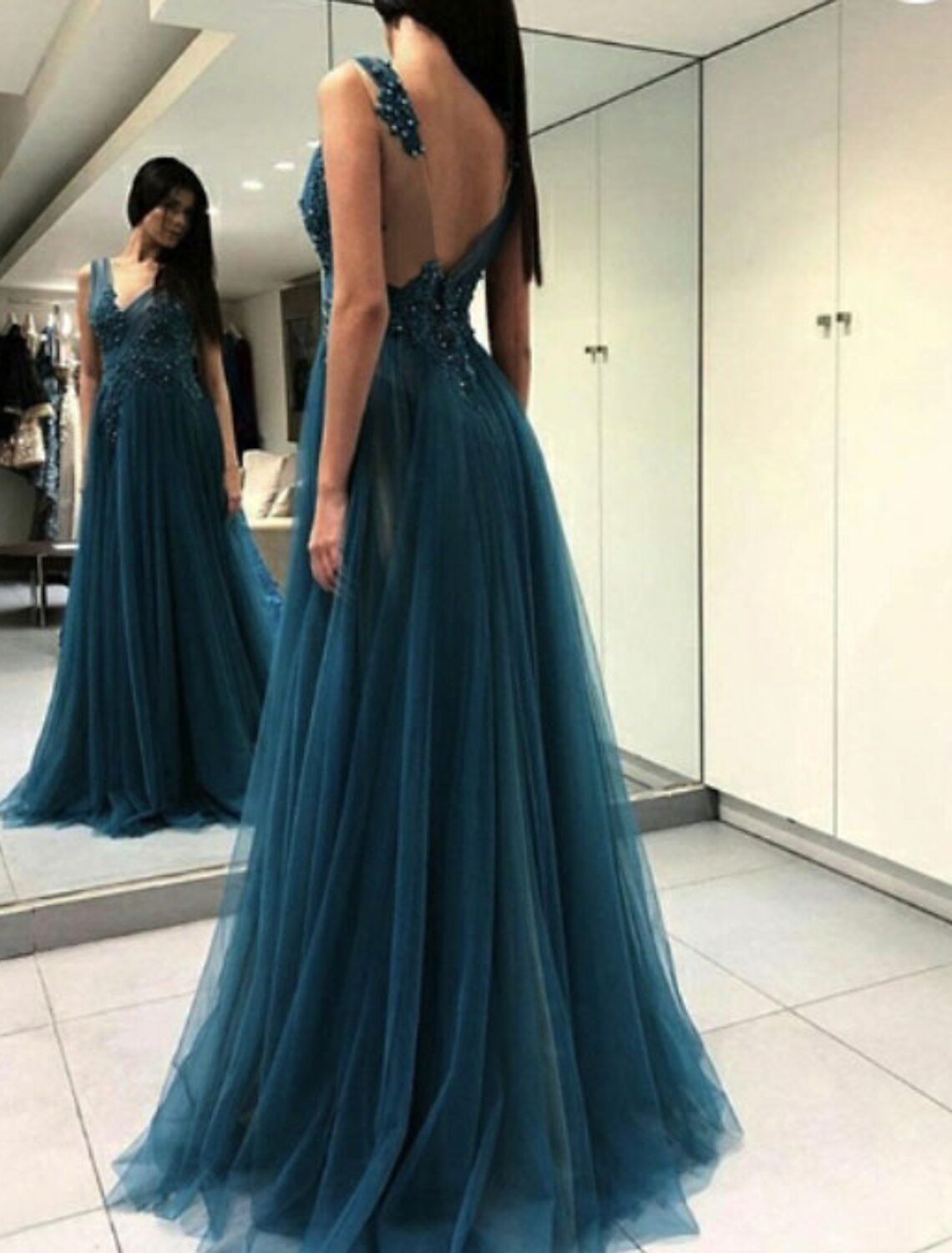 A-Line Open Back Prom Formal Evening Dress Plunging Neck Sleeveless Floor Length Tulle with Beading Appliques Split Front