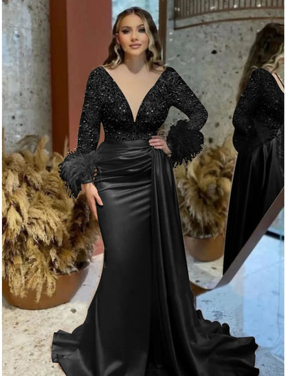 Mermaid / Trumpet Evening Gown Sparkle & Shine Dress Formal Wedding Court Train Long Sleeve V Neck Satin with Feather Glitter Ruched