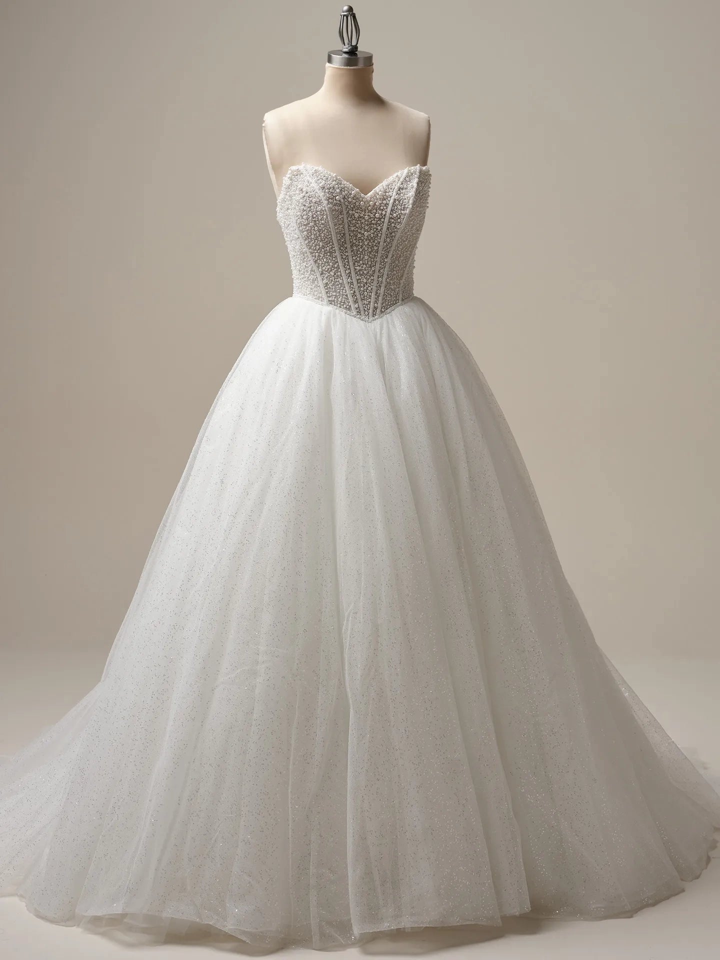 Wedding Dress Off-the-Shoulder Sleeveless Strapless Beaded Luxury Bridal Gown Formal Wear Dress