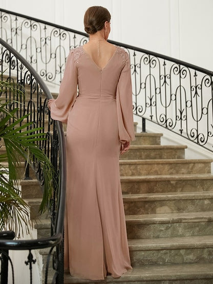 A-Line/Princess Chiffon Applique V-neck Long Sleeves Floor-Length Mother of the Bride Dresses