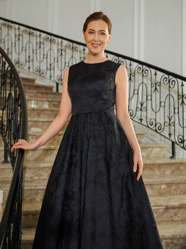 A-Line/Princess Lace Applique Scoop Sleeveless Asymmetrical Mother of the Bride Dresses