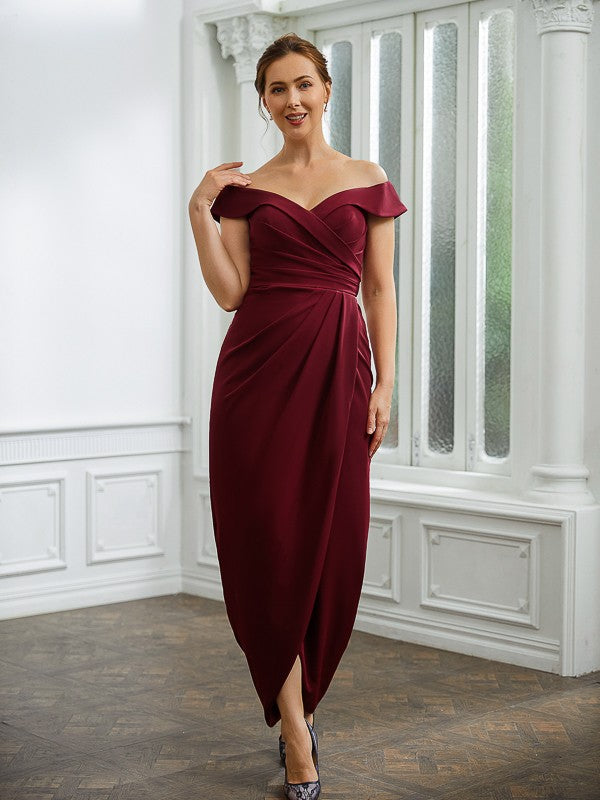 Mother of the Bride Dresses Sheath Column Stretch Ruched Off-the-Shoulder Sleeveless Floor Length