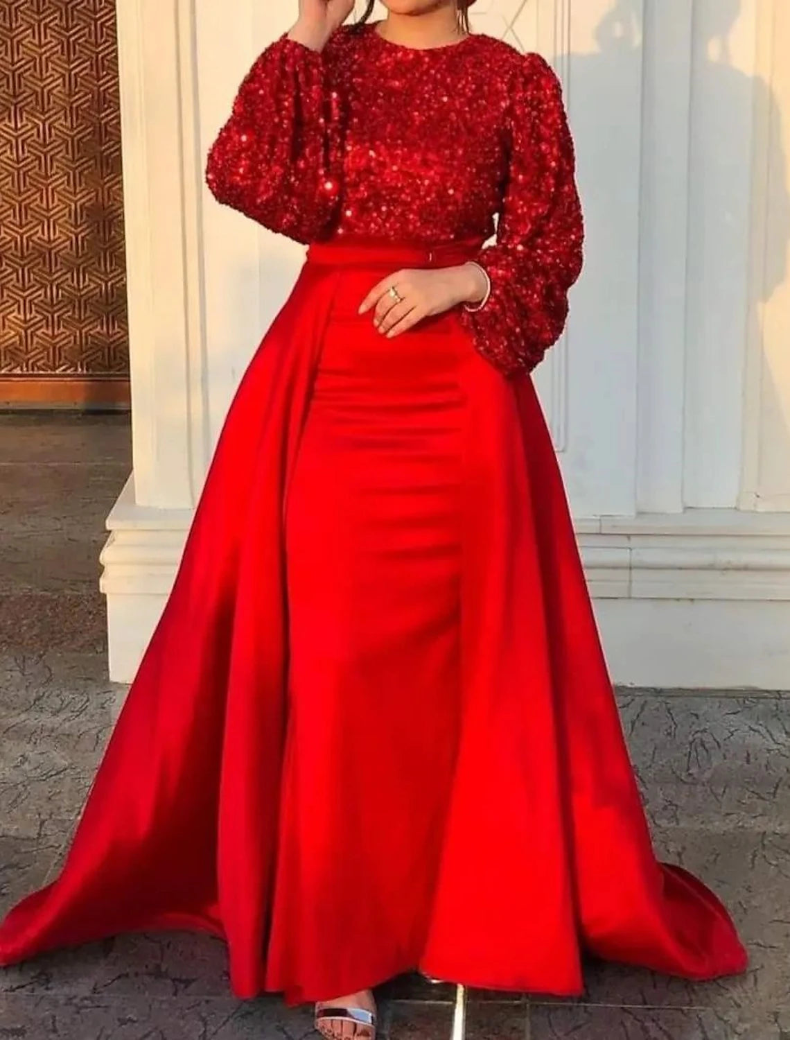 Mermaid / Trumpet Evening Gown Glittering Dress Formal Wedding Floor Length Long Sleeve Jewel Neck Fall Wedding Guest Satin with Overskirt