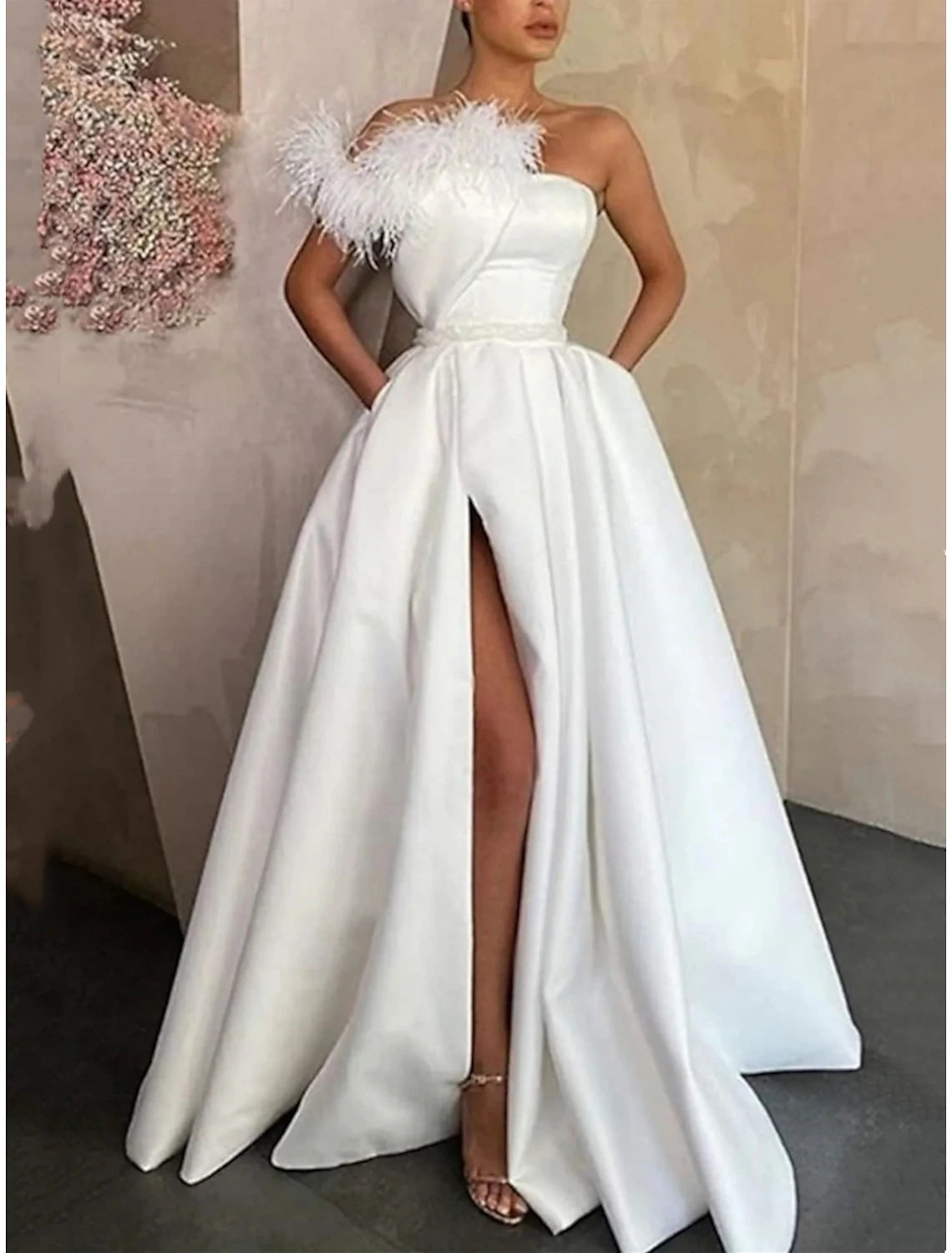 A-Line Evening Gown Black Dress Plus Size Formal High Split Floor Length Sleeveless One Shoulder Satin with Feather Slit