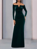 A-Line Mother of the Bride Dress Formal Wedding Guest Party Elegant Off Shoulder Floor Length Velvet Long Sleeve with Ruched